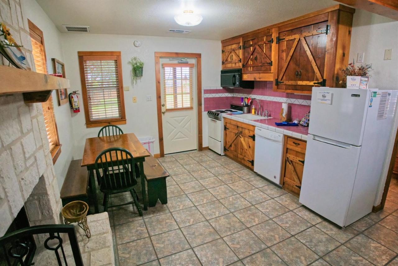 ניו בראונפלס Gruene Cottages מראה חיצוני תמונה