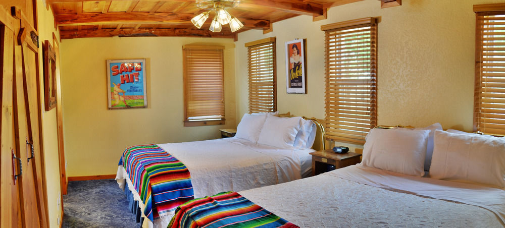 ניו בראונפלס Gruene Cottages מראה חיצוני תמונה