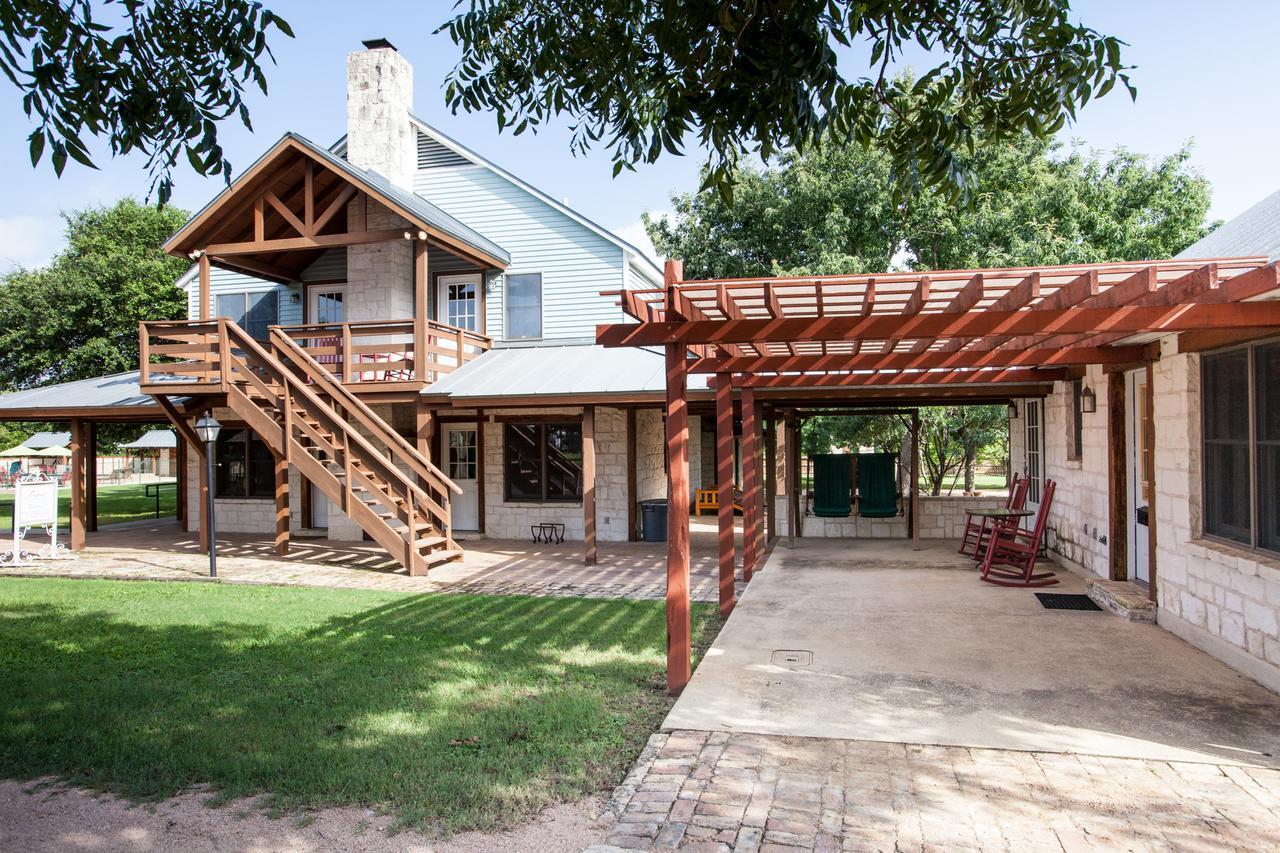 ניו בראונפלס Gruene Cottages מראה חיצוני תמונה