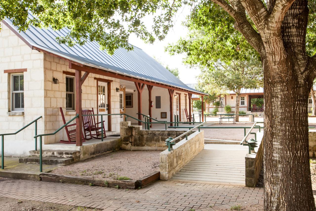 ניו בראונפלס Gruene Cottages מראה חיצוני תמונה