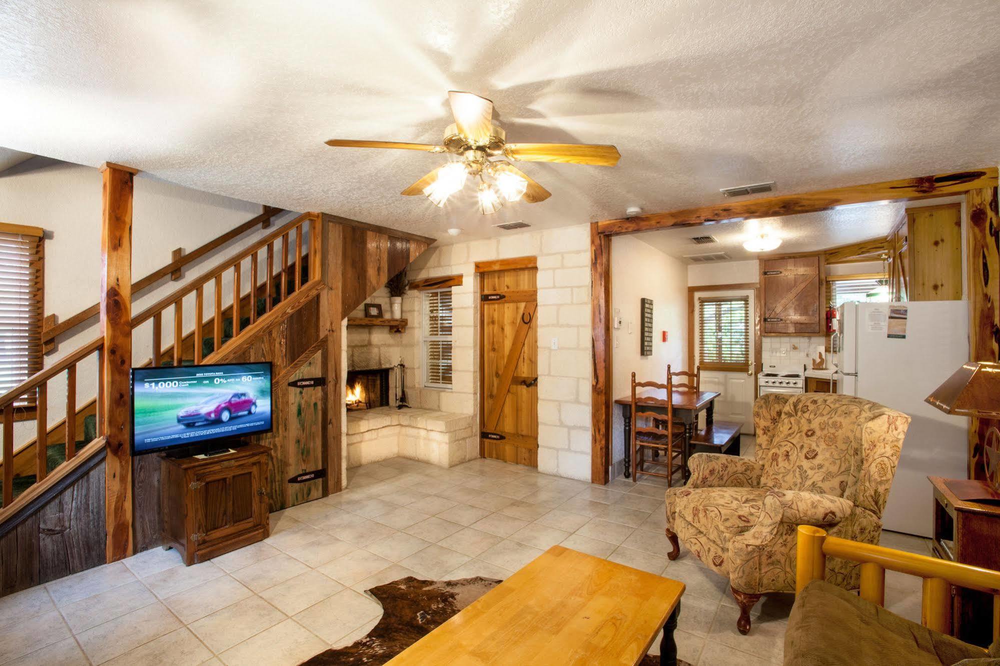 ניו בראונפלס Gruene Cottages מראה חיצוני תמונה
