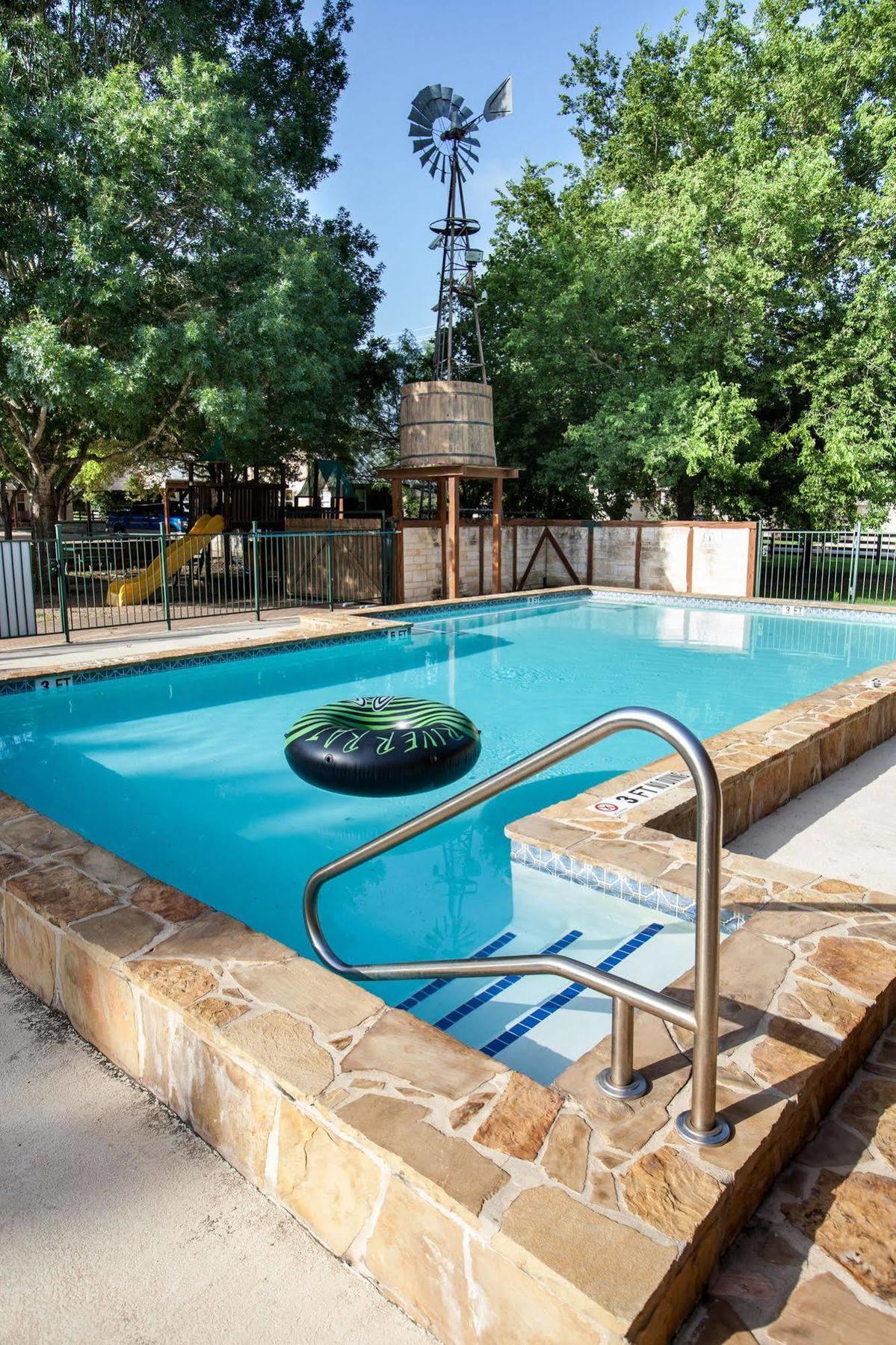 ניו בראונפלס Gruene Cottages מראה חיצוני תמונה
