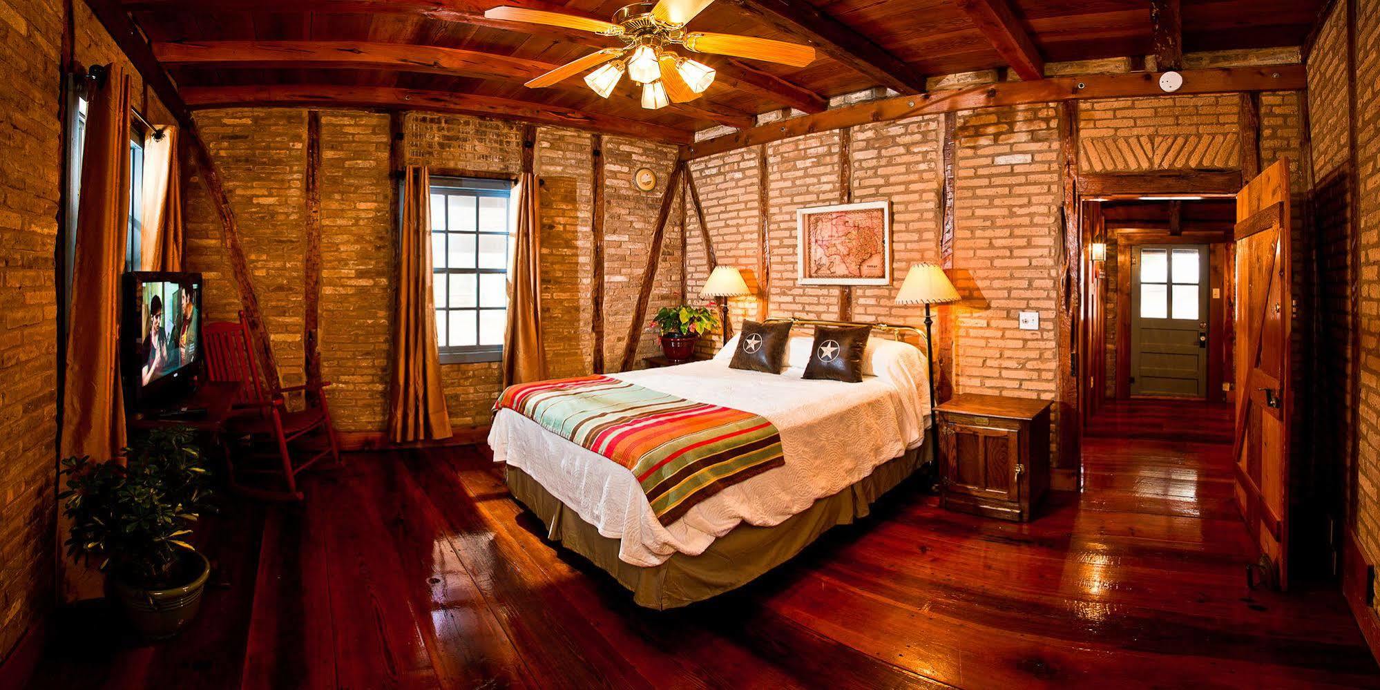 ניו בראונפלס Gruene Cottages מראה חיצוני תמונה